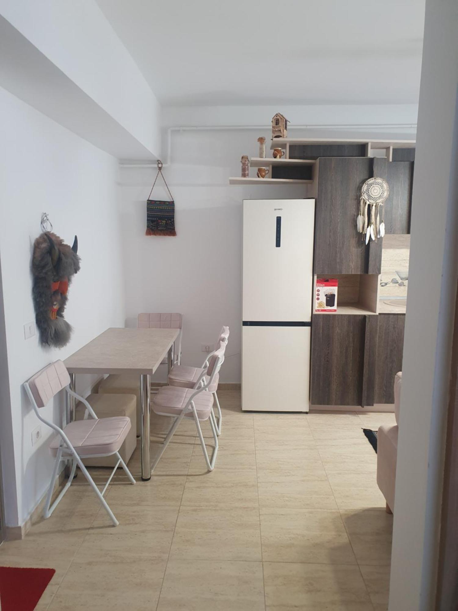 Apartament Castelul Bran Ramnicu Valcea Exterior foto