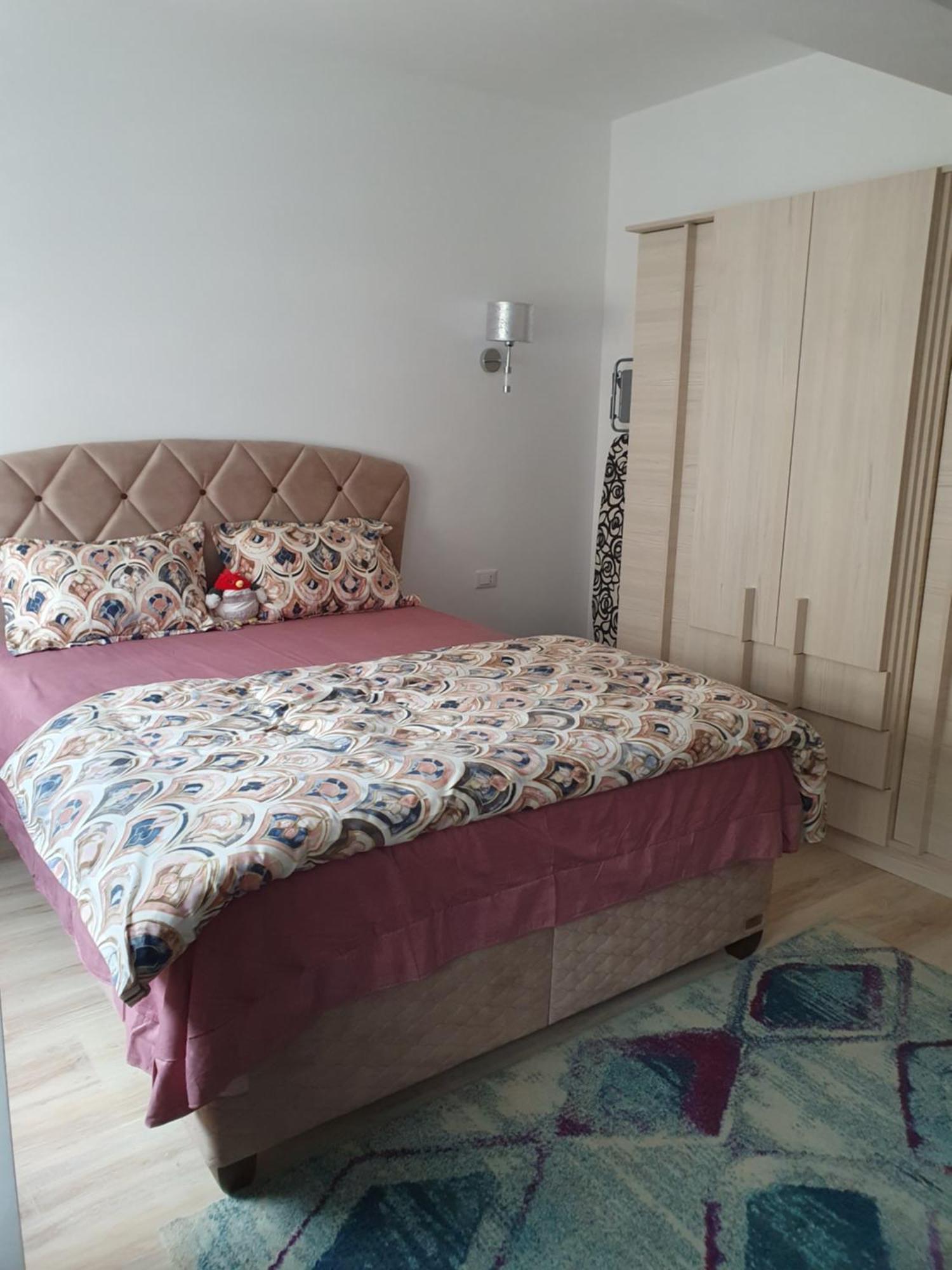 Apartament Castelul Bran Ramnicu Valcea Exterior foto