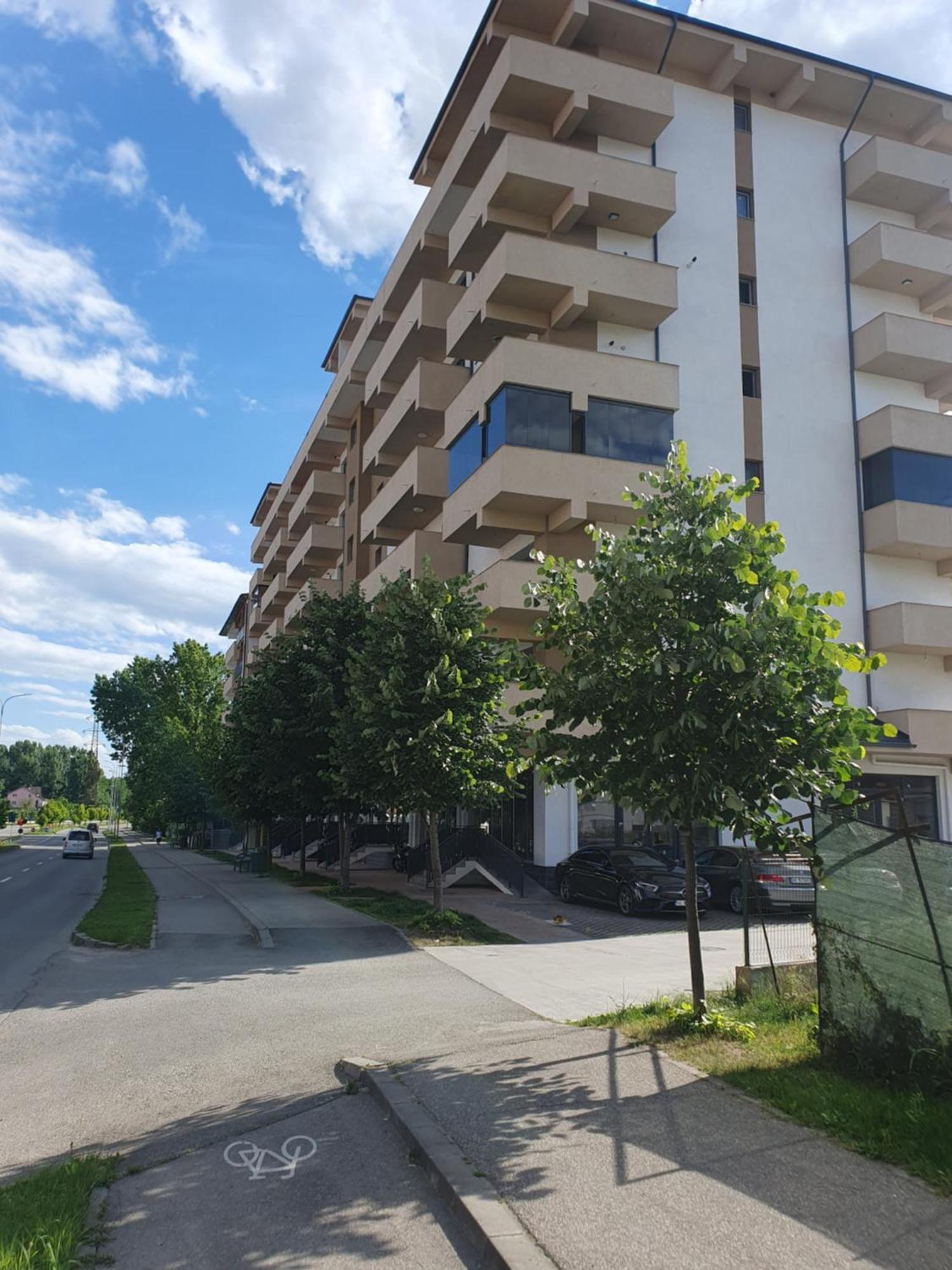 Apartament Castelul Bran Ramnicu Valcea Exterior foto